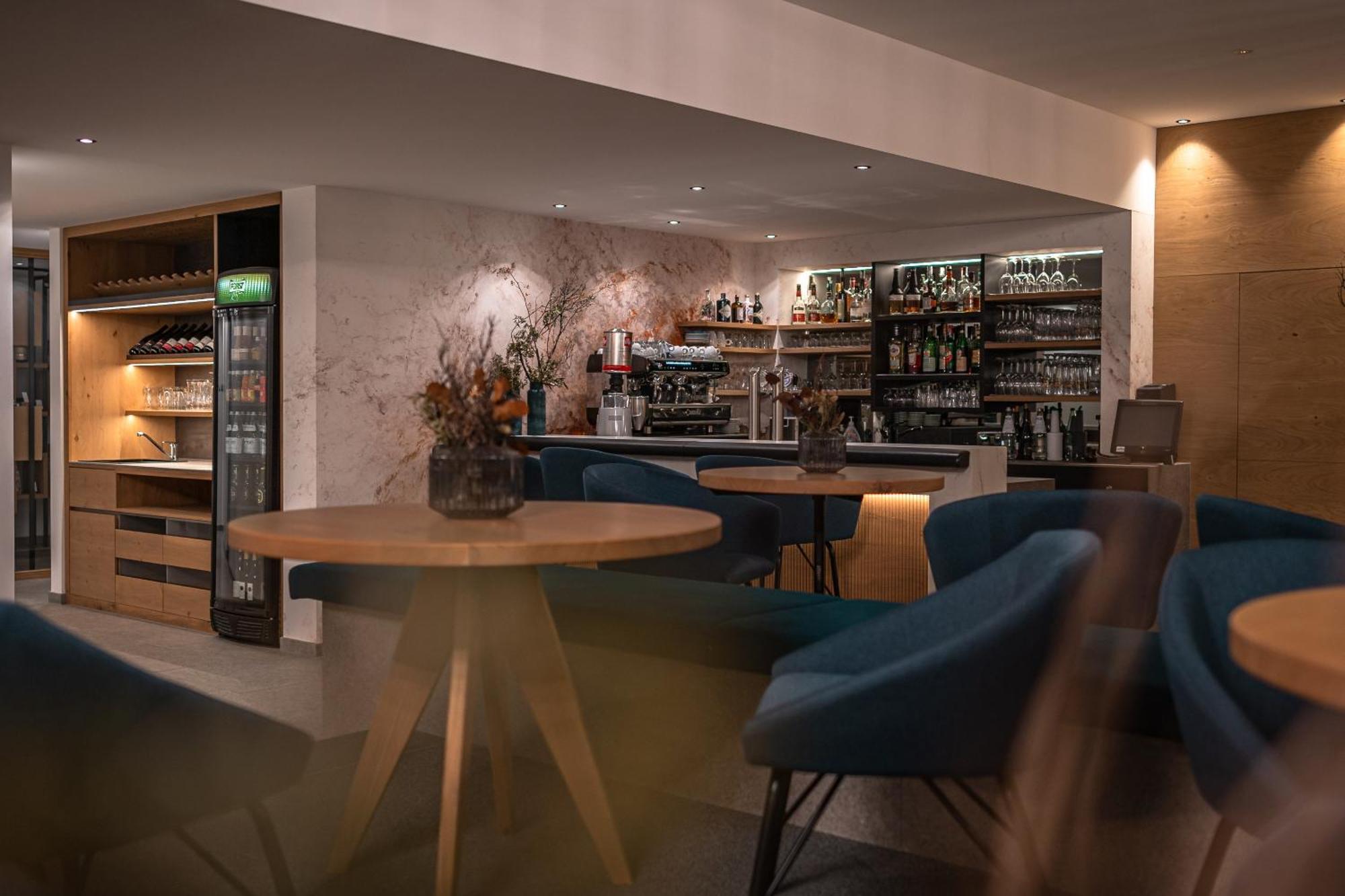 Maraias - Luxury Suites&apartments Burgusio